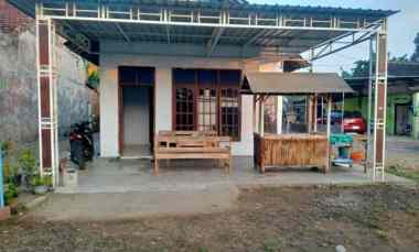 dijual rumah dijual rumah di jl anggrek