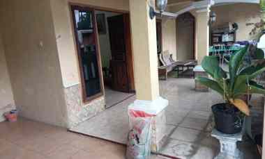 Dijual Rumah di jl Manggis Gawanan,Kec Clomadu,Kab Karanganyar