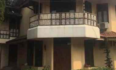 Rumah Tua Hook Area Jln Penggilingan, 750 M ke Jln Raya Bogor