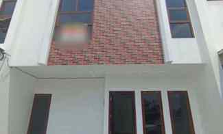 Minimalis Modern 2Lt, Hdp Selatan, Cluster dekat Kntr Kec. Duren Sawit