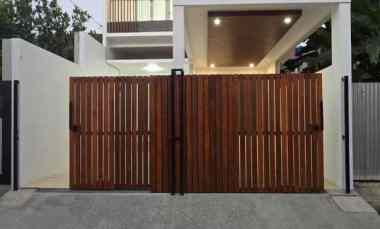 Rumah Modern Minimalis Bebas Banjir Siap Huni di Duren Sawit