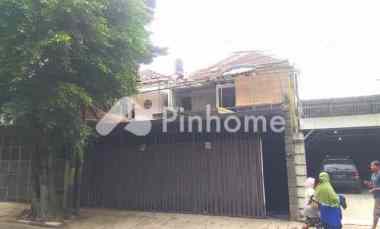 Dijual Rumah 2 Lantai Pinggir Jalan Raya Duren Sawit, Jakarta T