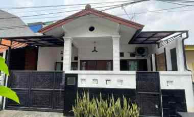 HOT DEAL Rumah Duren Sawit 2M SHM, 3 KT, Lokasi Super Strategis