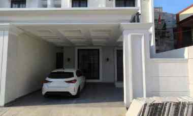 Brand New Modern House Classic dalam Cluster di Cibubur Ciracas Jaktim