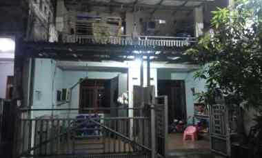 Dijual Rumah Tingkat di Duta Kenanga Duta Harapan Bekasi Utara