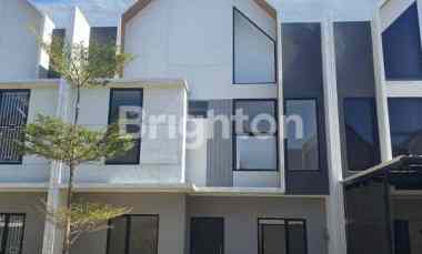 Murah Rumah Eastern Park Residence dekat Pakuwon City Mall, Hang Tuah