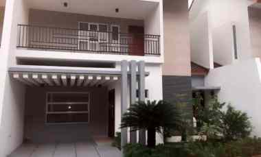 For Sale Townhouse dengan Privat Pool di Fineliving Mampang Residence
