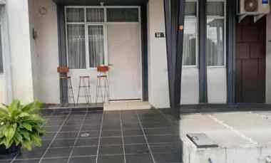 Dijual Cepat Rumah Siap Huni, Bebas Banjir, dekat Stasiun KRL