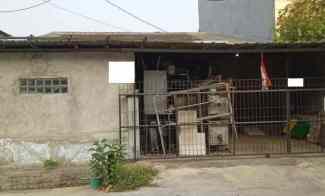 Dijual Cepat Rumah Tua Hitung Tanah di Gading Griya Residence,Nego