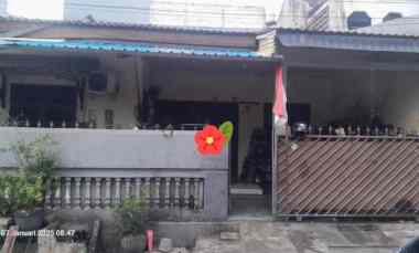 dijual rumah gading mas barat