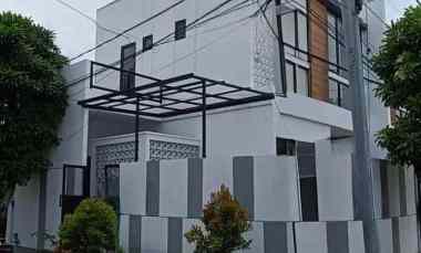 Rumah Gres, 2 lantai, Gading Pantai, Pakuwon City, Lebak, dekat Raya Kenjeran