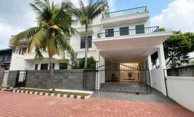 dijual rumah galaxy