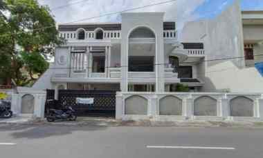 Rumah Dijual di Gatot Subroto