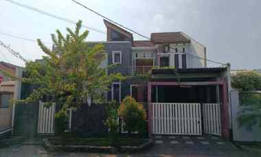 Rumah Semi Furnished Hitung Tanah Siap Huni Lokasi Gayungsari Surabaya