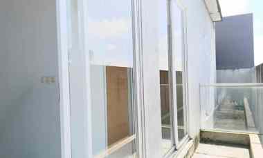 Rumah Modern Dua Lantai dalam Cluster Gegerkalong Permai Bandung