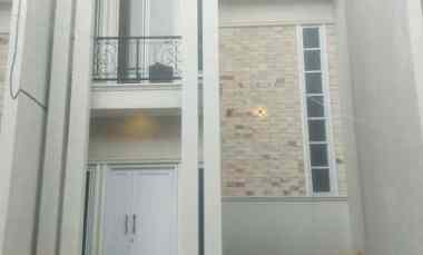 dijual rumah geneve residence jl cepit