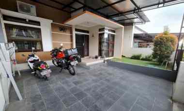 Dijual Cepat Rumah di Komplek Girimekar Indah Cijambe Ujungberung