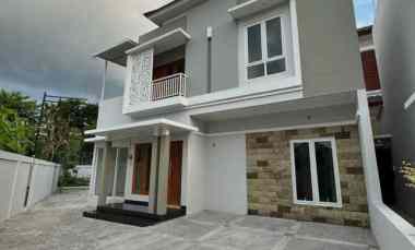 Rumah Mewah 2 Lantai di Godean dekat Jalan Godean km 7, Sleman