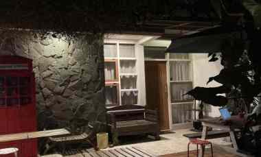 Dijual Rumah Cafe Favorit Aktif di jl Golf Arcamanik Bandung