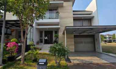 Rumah Mewah Golf Island Pantai Indah Kapuk Ukuran 10x25 Bagus
