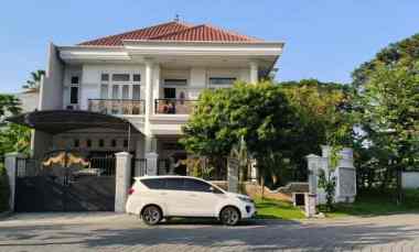 Rumah Dijual di Graha Famili