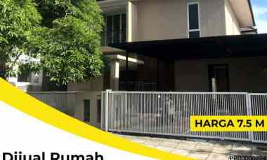 Dijual Rumah Graha Natura Surabaya Barat Siap Huni Luas