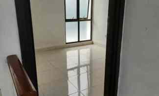 Rumah dalam Cluster Nyaman,Tenang Lokasi dekat Transmart Graha Raya