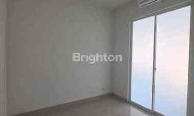 Rumah Grand Harvest Terawat Surabaya Barat Row Jalan 3 Mobil Nego