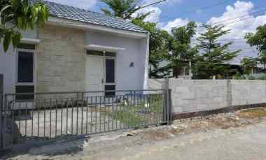Rumah Dijual di Grand Kedamean Regency