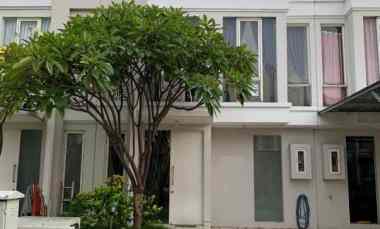 Rumah Grand Pakuwon, Row Jalan 3 Mobil, Full Interior dan Eksterior