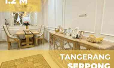 Rumah Serpong Tangerang 2 Lantai Cakep dekat ke Stasiun Cisauk