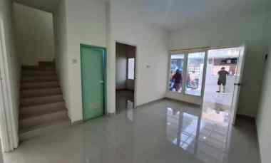 Rumah Siap Huni di Green Mansion Regency Lontar Sambikerep Surabaya Ba