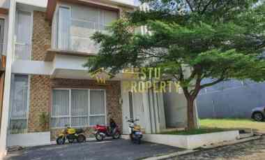 Rumah Second Eksklusif di Pondok Cabe Udik Siap Huni Harga Nego