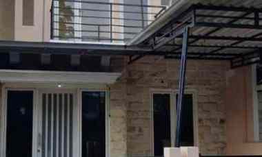 Greenlake Minimalis 2 Lantai Daerah Surabaya Timur dekat Merr