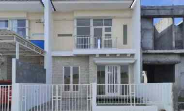 Greenlake Wonorejo Cluster Five Lokasi Surabaya,dekat Oerr dan Merr