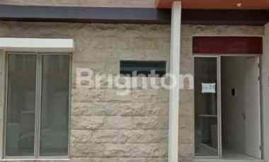 Greenland Type 2 Lantai Kosongan Minim 2 Tahunharga Bisa Nego