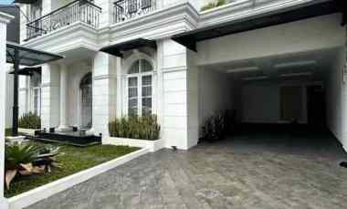 Scandinavian 2Lt, Furnished, dalam Kompl. di Gudang Peluru, Tebet