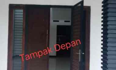 Dijual Cepat Rumah Bagus 2Lantai di Cluster Aralia Harapan Indah 2
