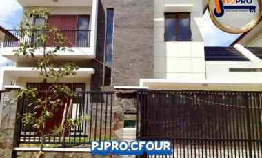 Dijual/Disewa Rumah di Harapan Indah Cluster Heliconia Extention