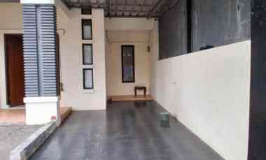 dijual rumah harapan indah cluster aralia