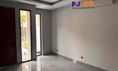 Dijual Rumah Terenovasi di Harapan Indah Cluster Harmoni Bekasi