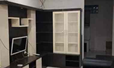 dijual rumah holis