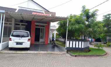 Dijual Rumah Hook 2 Lantai