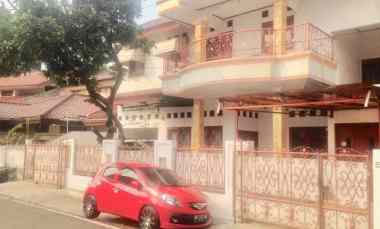 dijual rumah huni kos kosan di cempaka putih