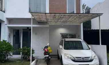 FOR SALE Exclusive Townhouse in Strategic Lembang Location