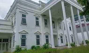 dijual rumah ir soekarno