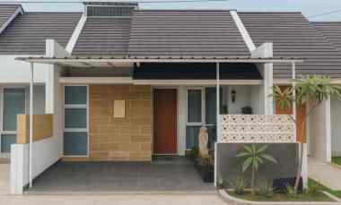 Dijual Rumah Istimewa Cluster Semara Regency Ciganitri