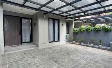 dijual rumah jagakarsa