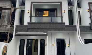 Turun Harga Rumah Baru Design Modern Minimalis di Jagakarsa