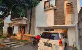 Rumah Dijual di Jaka Sampurna